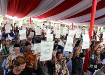 Melalui PTSL, Kementerian ATR/BPN Terbitkan 1,2 Juta Sertipikat Sepanjang Tahun 2025